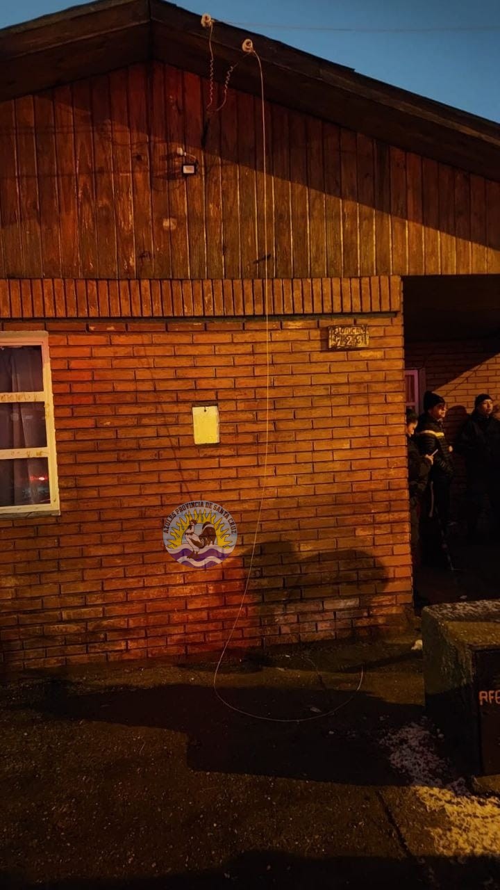 Bomberos intervinieron en varios barrios por inconvenientes con suministro eléctrico (1)