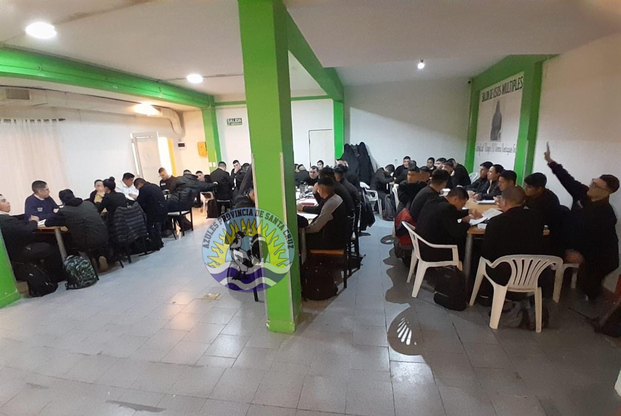 Subsecretario de Asuntos Penitenciarios y Director Ejecutivo supervisan instalaciones penitenciarias y apoyan formación de nuevos agentes (4)
