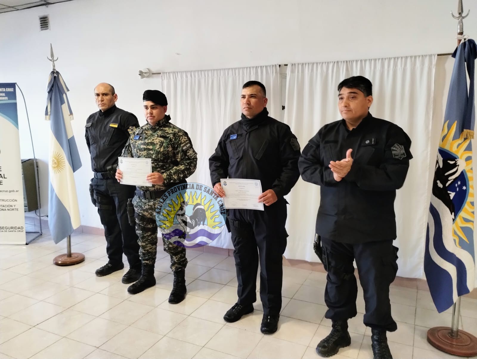 Éxito en el Curso de Operadores de Escopeta Policial 2023 de la Zona Norte(10)