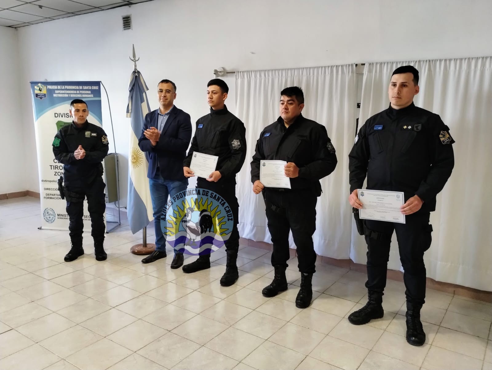 Éxito en el Curso de Operadores de Escopeta Policial 2023 de la Zona Norte(2)