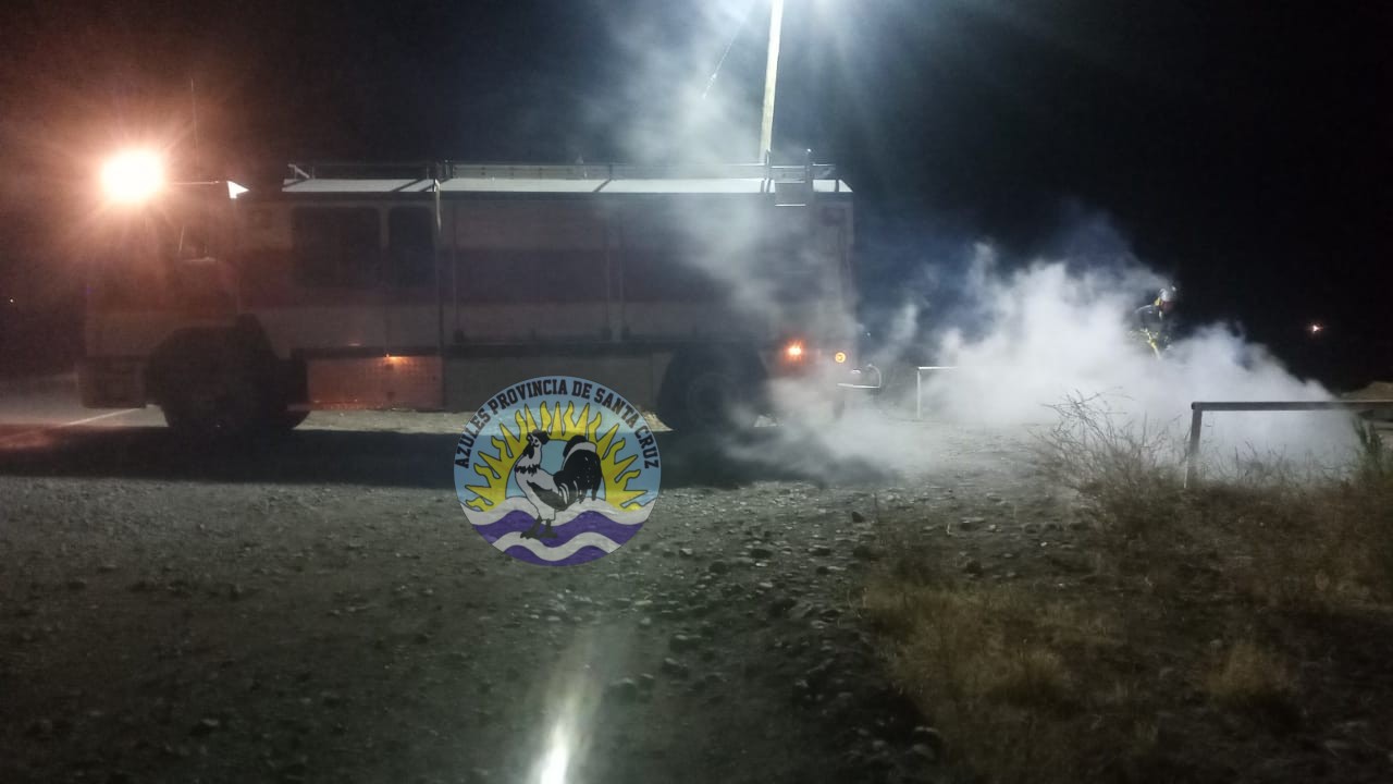 Incendio en camión de transporte (1)