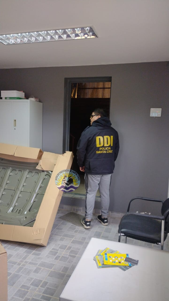 Operativo de la DDI desarticula presunta red de Corrupción (9)