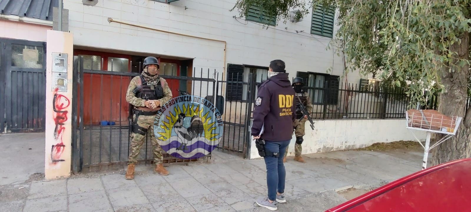 Robo calificado Investigación, allanamientos y detención en Pico Truncado (2)