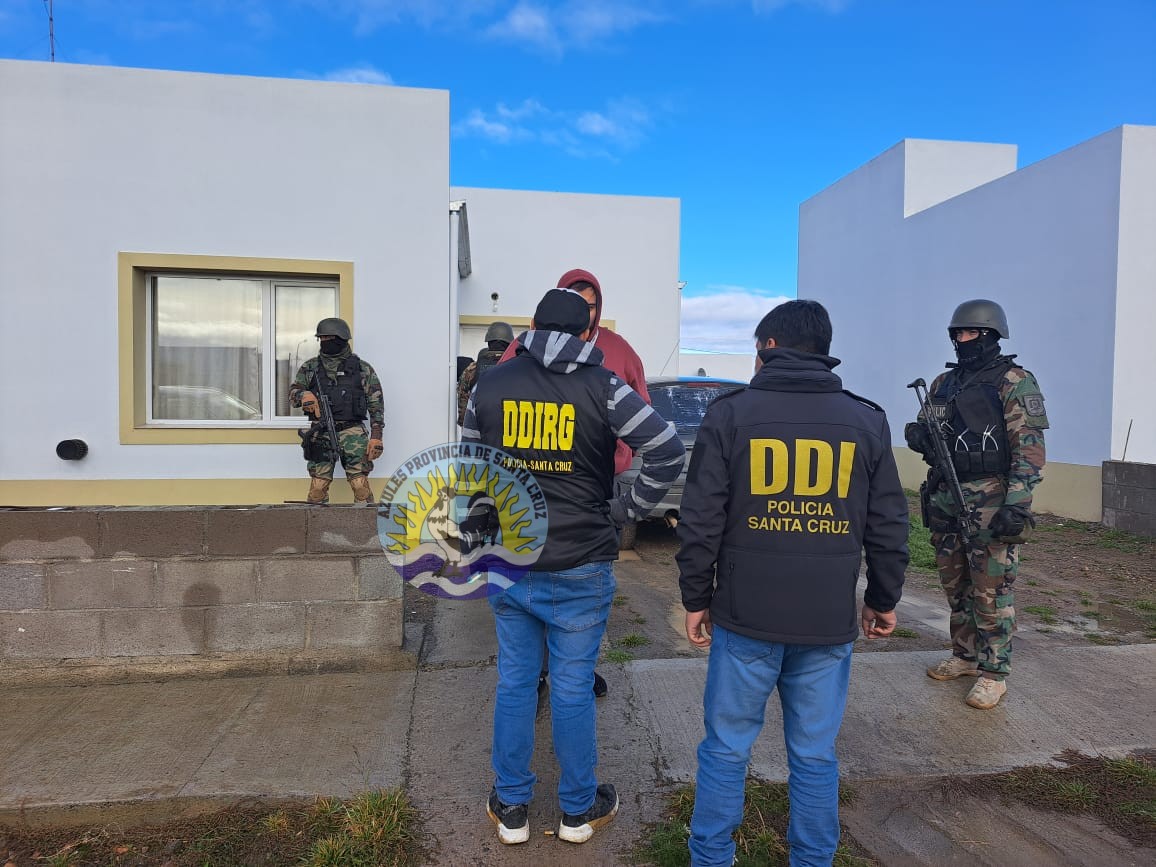 Continúan los allanamientos en la ciudad capital, por el hombre herido el pasado 3 de mayo (2)