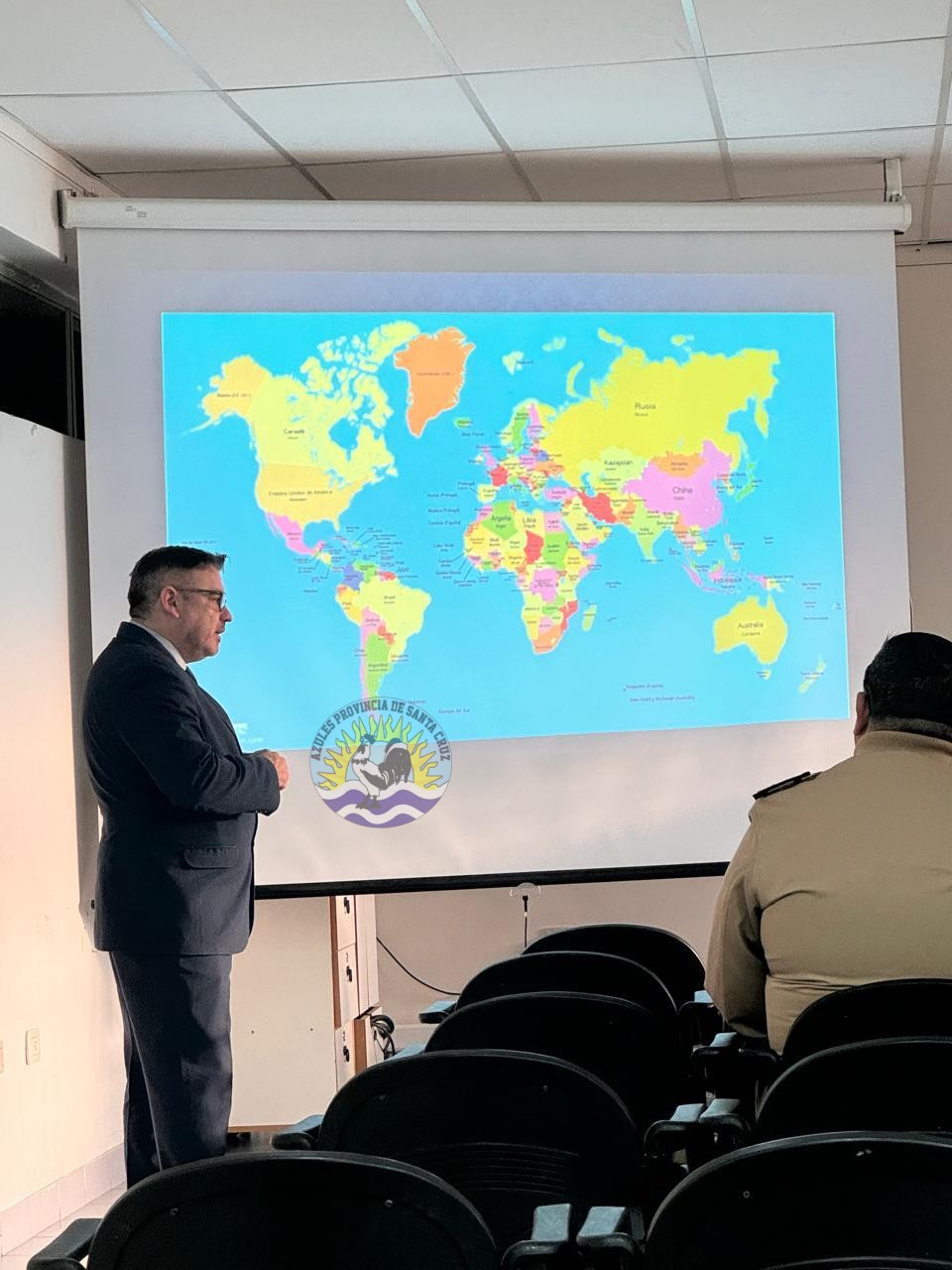 Jornada sobre Geopolítica y Seguridad Analiza Desafíos Globales en la UNPA Caleta Olivia (1)