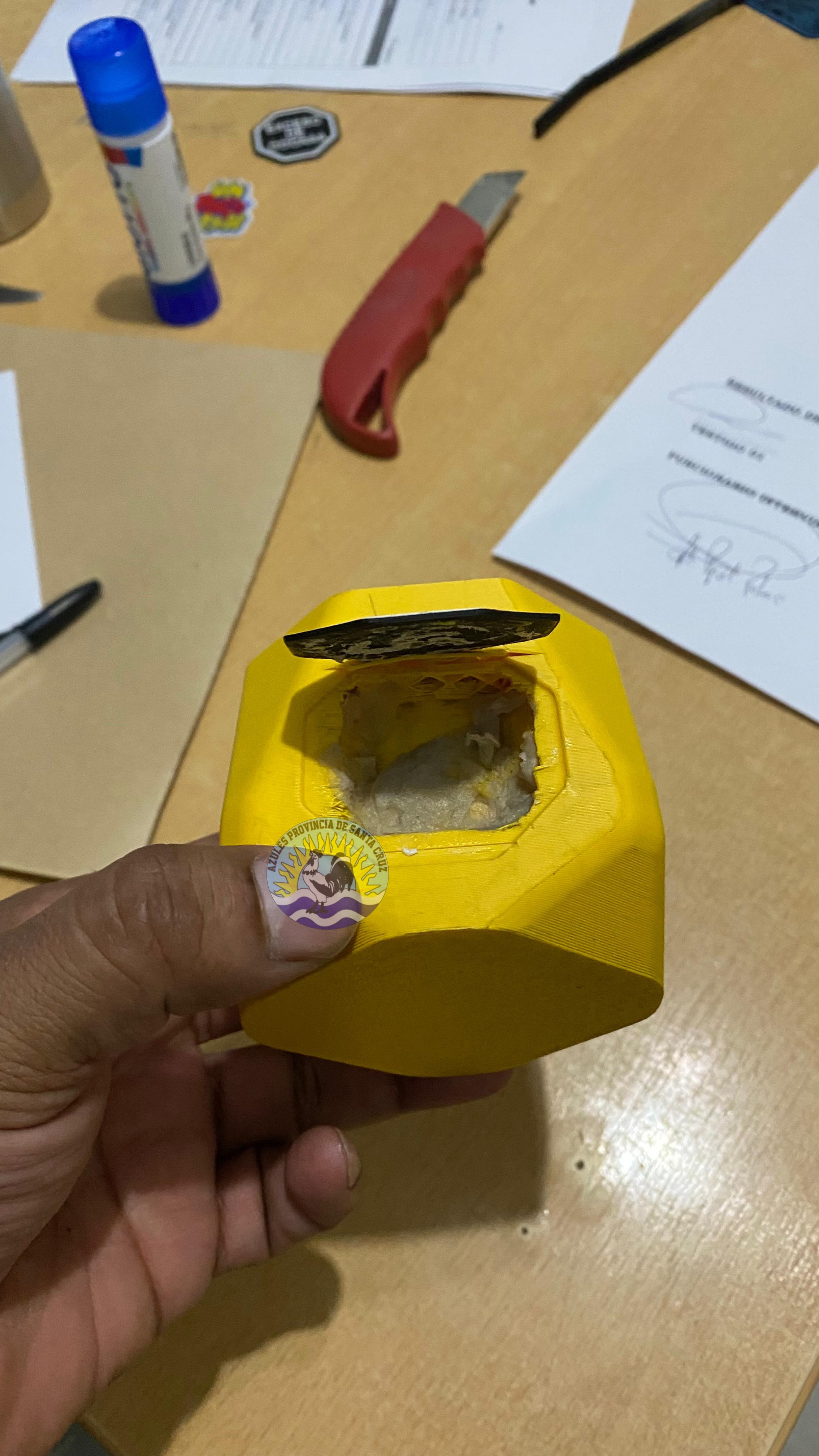 Detectan droga en elementos destinados a un detenido (3)