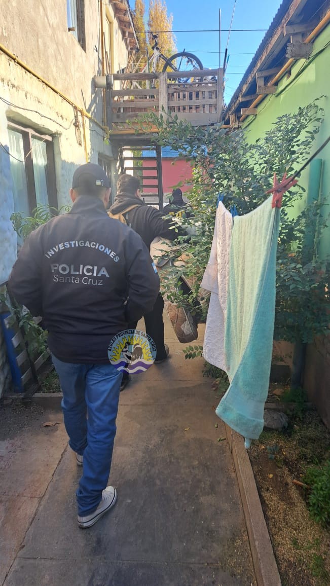 Detenido en El Calafate por pedido de captura desde Jujuy (4)