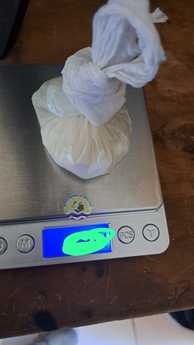 No hay dos sin tres Importante operativo antidrogas en El Calafate (11)