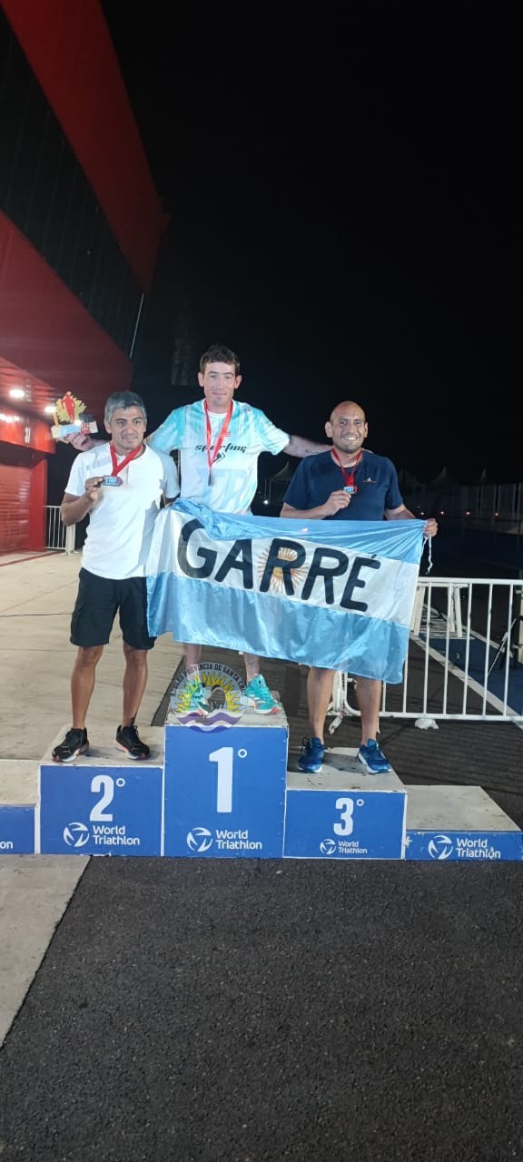 De las dificultades a la gloria Roque Delgado brilló en la Ultramaratón de Termas de Río Hondo (3)
