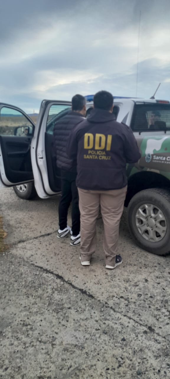 Capturan en El Calafate a prófugo buscado por abuso sexual agravado en Entre Ríos (2)
