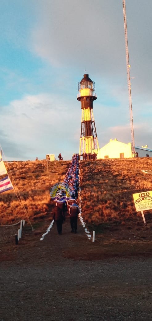 Promoción Nro 93 Un Nuevo Compromiso con la Patria en la Jura de la Bandera en Faro Cabo Vírgenes (5)