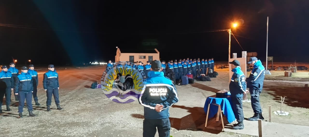 Promoción Nro 93 Un Nuevo Compromiso con la Patria en la Jura de la Bandera en Faro Cabo Vírgenes (7)