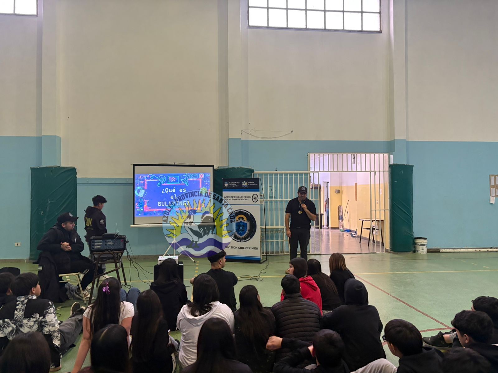 ¡La División Cibercrimen presente en las escuelas! (2)