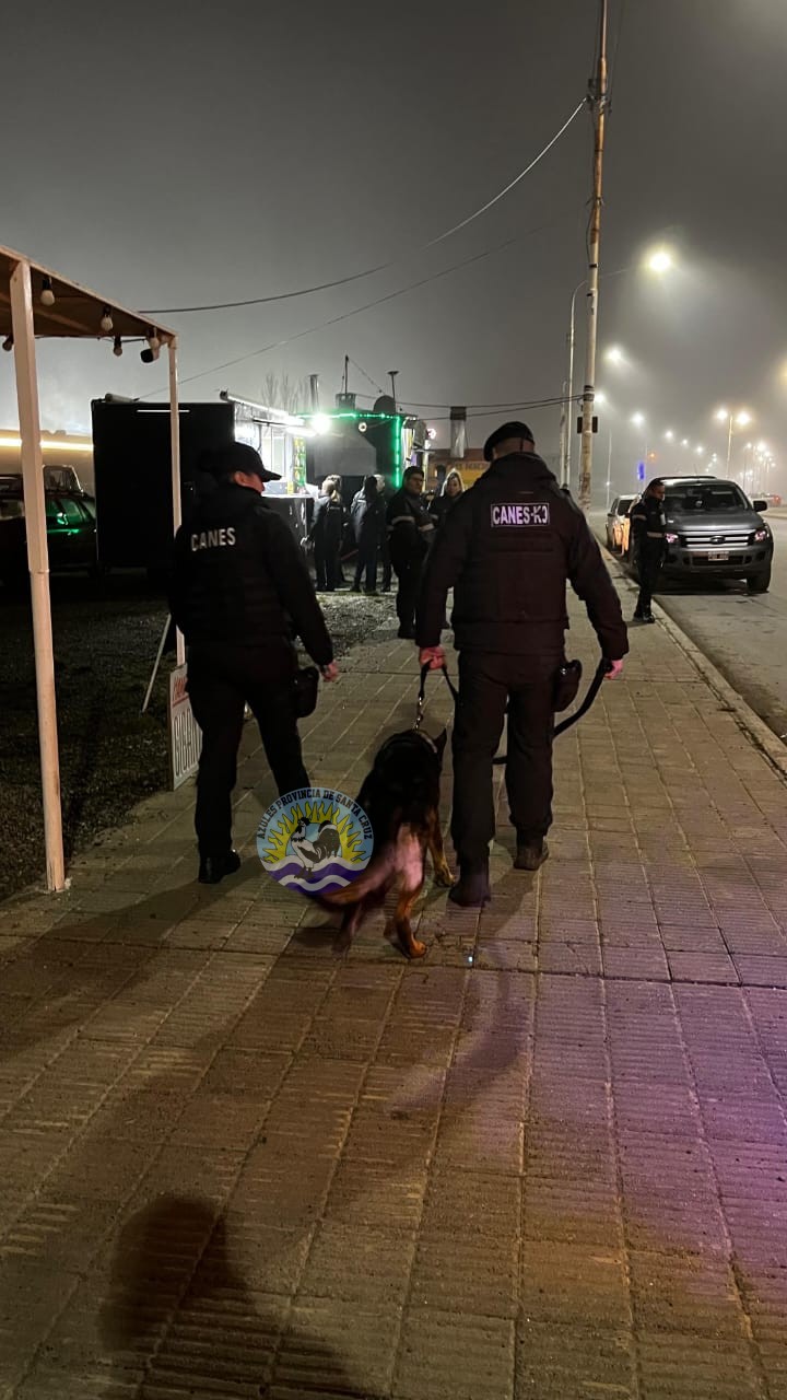 Mega operativo de seguridad en Río Gallegos (11)