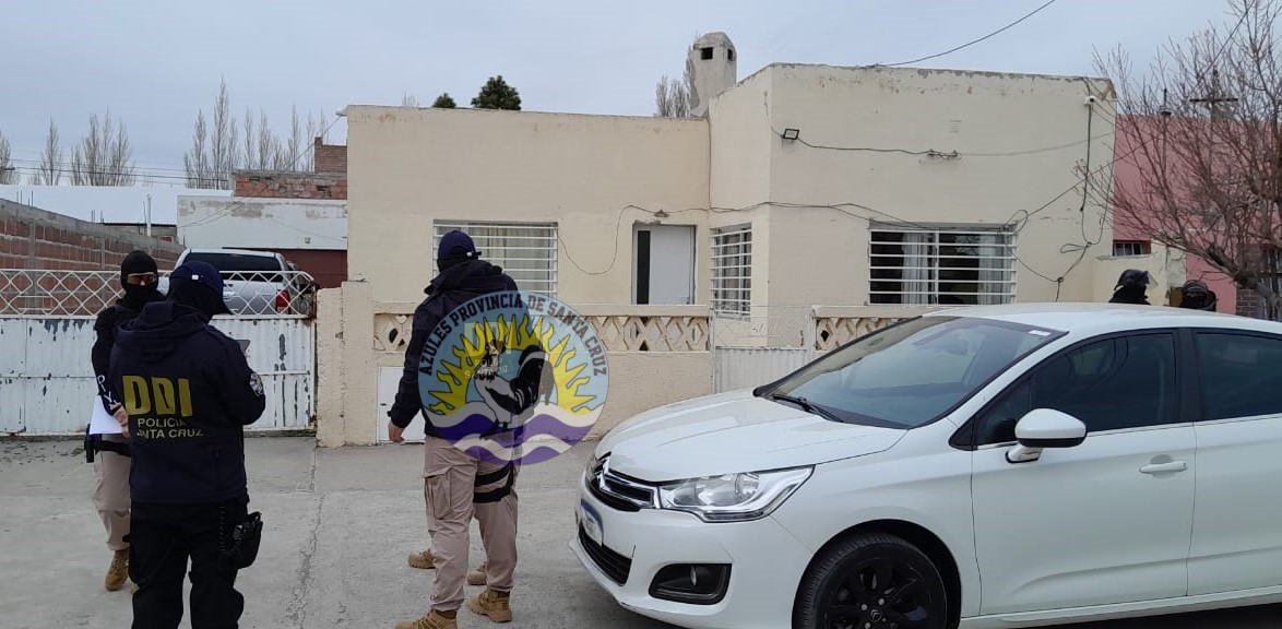 Operativo de control en Las Heras y Perito Moreno Secuestran 41 vehículos por venta ilegal (2)