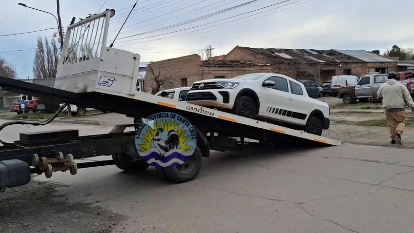 Operativo de control en Las Heras y Perito Moreno Secuestran 41 vehículos por venta ilegal (7)