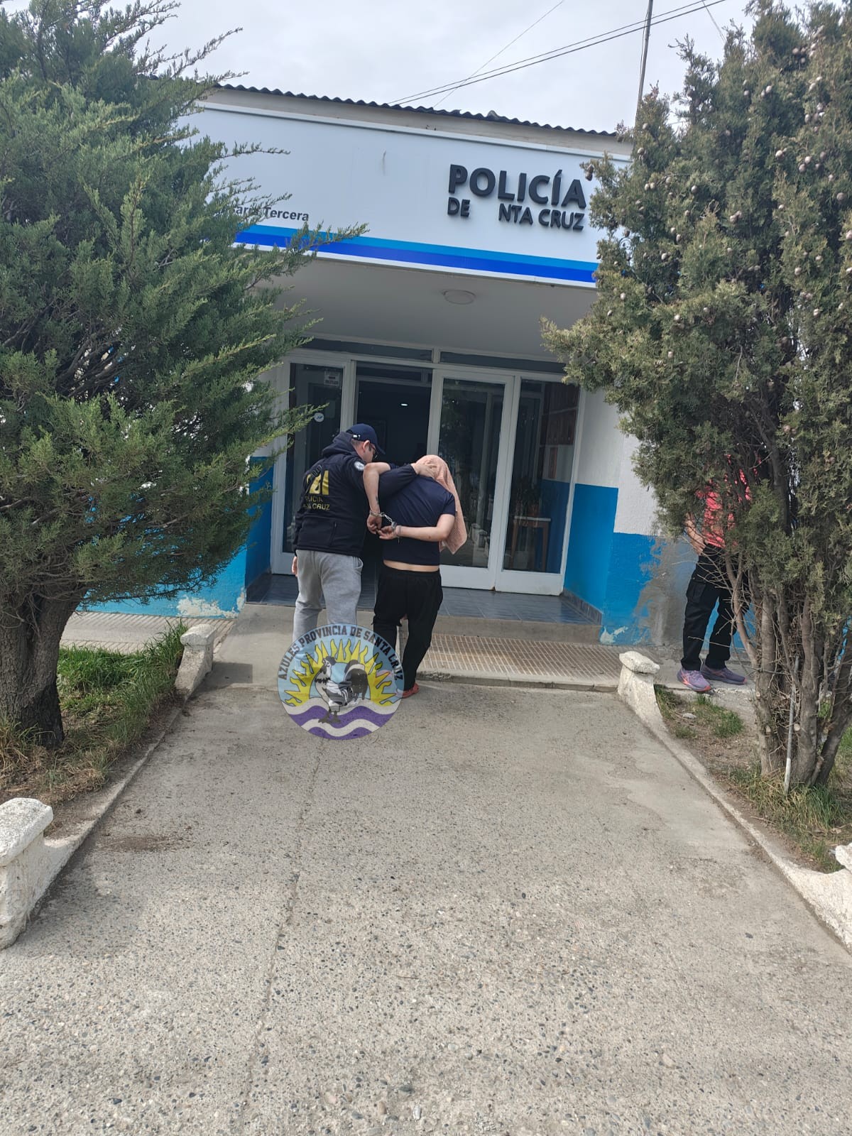 Allanamiento y aprehensión por hecho de robo en Río Gallegos (1)