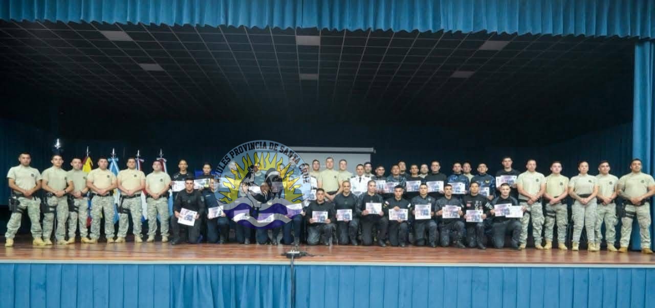 𝐶𝑢𝑙𝑚𝑖𝑛𝑜́ 𝑒𝑙 1° 𝐶𝑢𝑟𝑠𝑜 𝐵𝑎́𝑠𝑖𝑐𝑜 𝐼𝑛𝑡𝑒𝑟𝑛𝑎𝑐𝑖𝑜𝑛𝑎𝑙 𝑦 13° 𝑁𝑎𝑐𝑖𝑜𝑛𝑎𝑙 𝑑𝑒 𝐼𝑛𝑓𝑎𝑛𝑡𝑒𝑟𝑖́𝑎 (3)