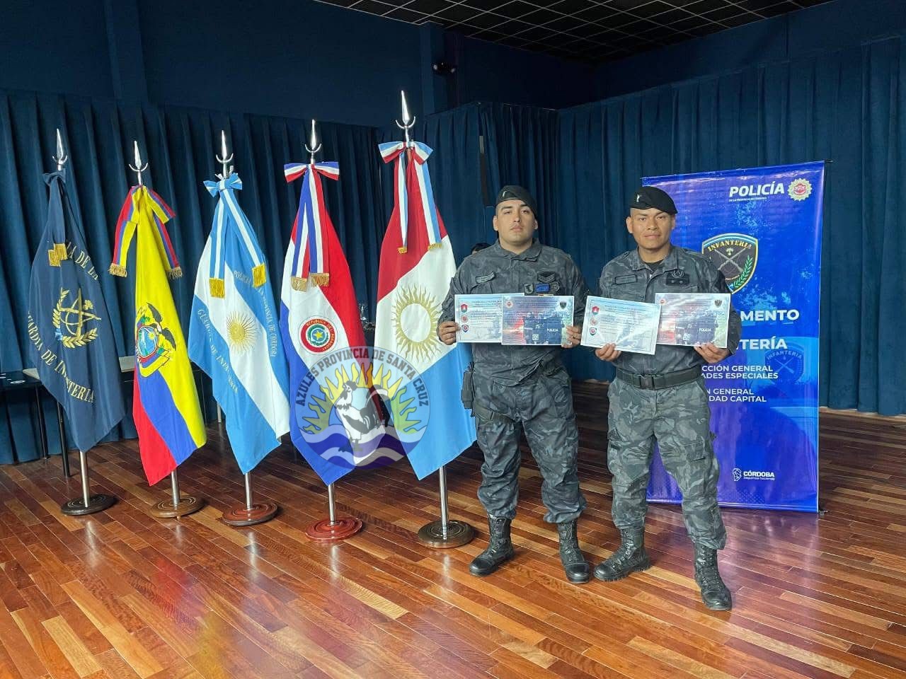 𝐶𝑢𝑙𝑚𝑖𝑛𝑜́ 𝑒𝑙 1° 𝐶𝑢𝑟𝑠𝑜 𝐵𝑎́𝑠𝑖𝑐𝑜 𝐼𝑛𝑡𝑒𝑟𝑛𝑎𝑐𝑖𝑜𝑛𝑎𝑙 𝑦 13° 𝑁𝑎𝑐𝑖𝑜𝑛𝑎𝑙 𝑑𝑒 𝐼𝑛𝑓𝑎𝑛𝑡𝑒𝑟𝑖́𝑎 (5)