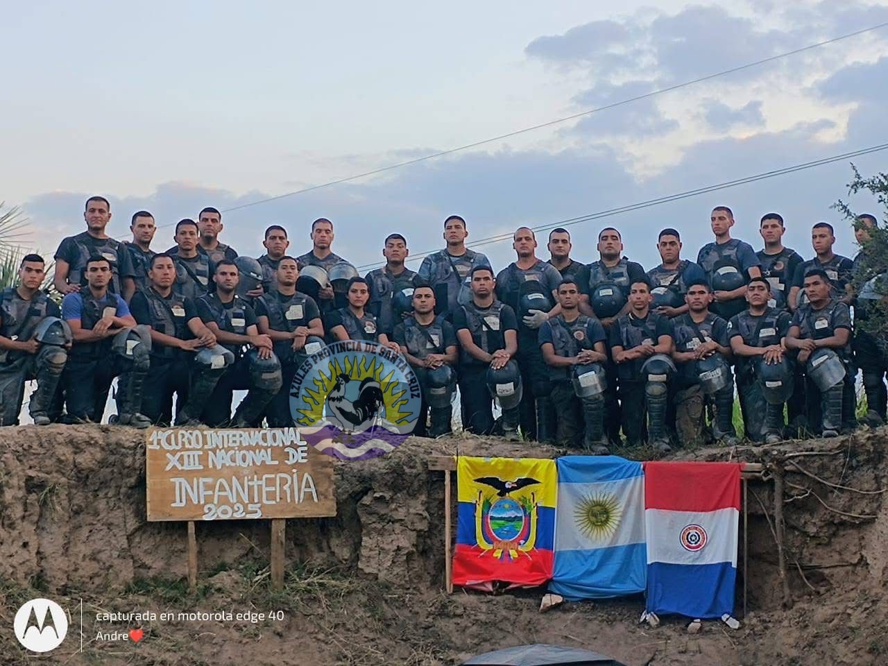 𝐶𝑢𝑙𝑚𝑖𝑛𝑜́ 𝑒𝑙 1° 𝐶𝑢𝑟𝑠𝑜 𝐵𝑎́𝑠𝑖𝑐𝑜 𝐼𝑛𝑡𝑒𝑟𝑛𝑎𝑐𝑖𝑜𝑛𝑎𝑙 𝑦 13° 𝑁𝑎𝑐𝑖𝑜𝑛𝑎𝑙 𝑑𝑒 𝐼𝑛𝑓𝑎𝑛𝑡𝑒𝑟𝑖́𝑎 (9)