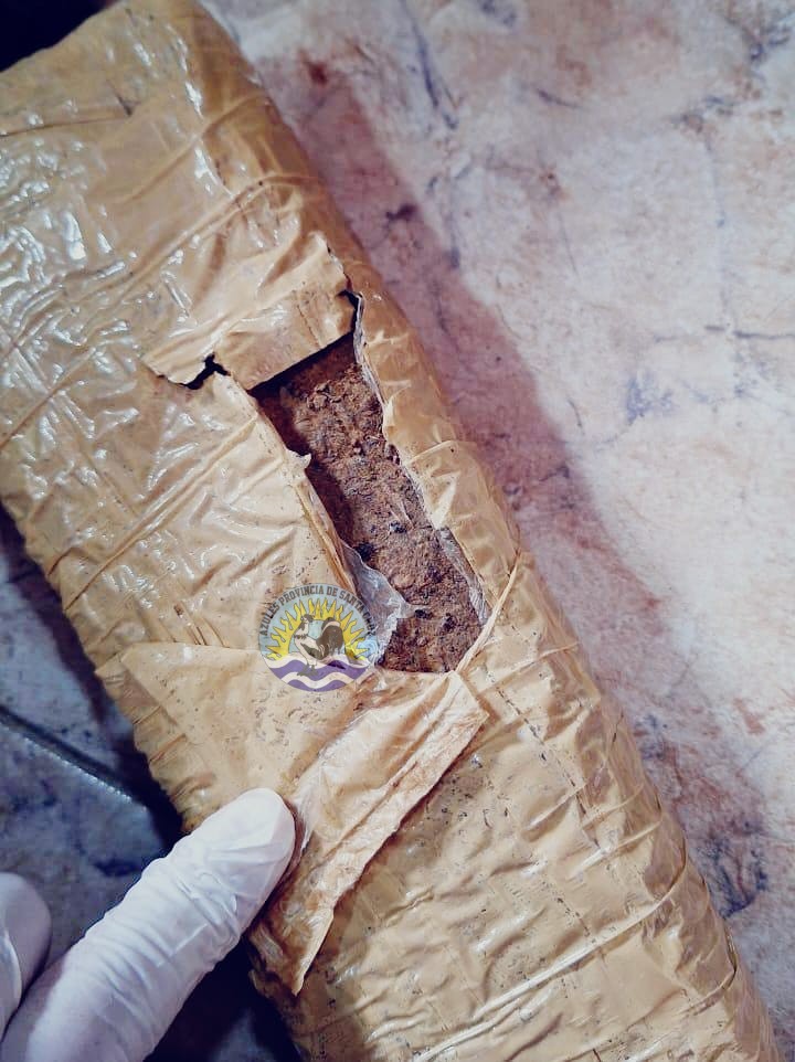 Allanamiento, detención y secuestro de estupefacientes en Puerto San Julián (3)