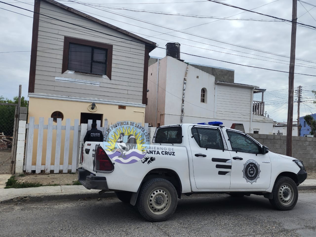 Allanamientos simultáneos en Río Gallegos en el marco de una investigación por robo (2)