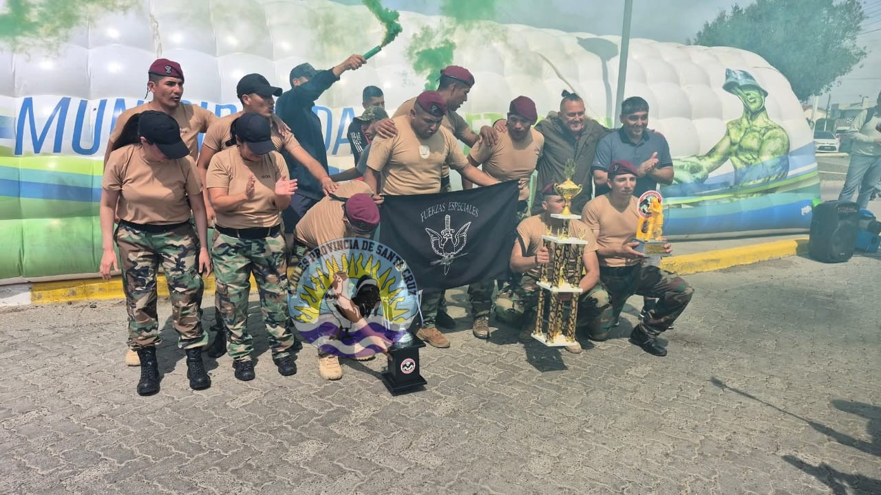 Caleta Olivia vibró con la 6ta Carrera Policial por Equipos organizada por AMSA (13)