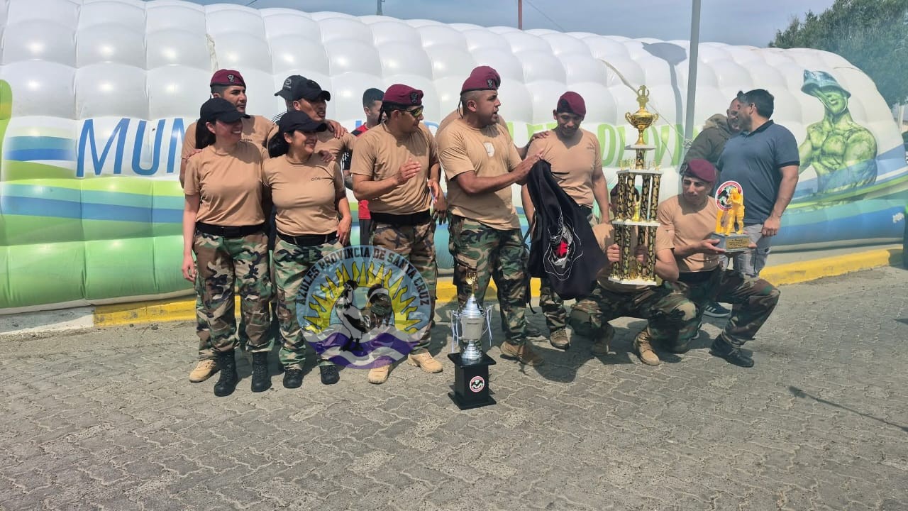 Caleta Olivia vibró con la 6ta Carrera Policial por Equipos organizada por AMSA (14)