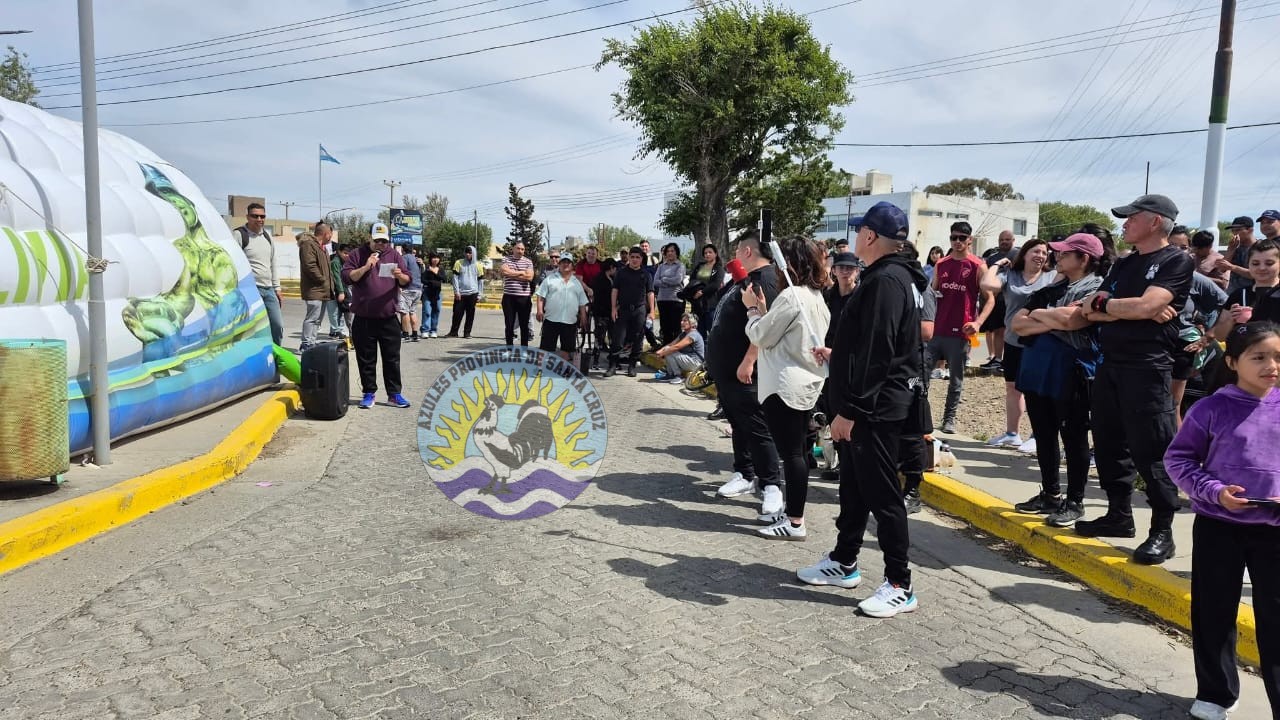 Caleta Olivia vibró con la 6ta Carrera Policial por Equipos organizada por AMSA (25)