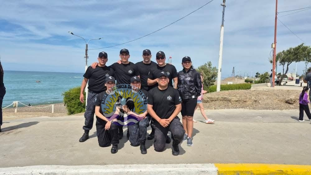 Caleta Olivia vibró con la 6ta Carrera Policial por Equipos organizada por AMSA (5)