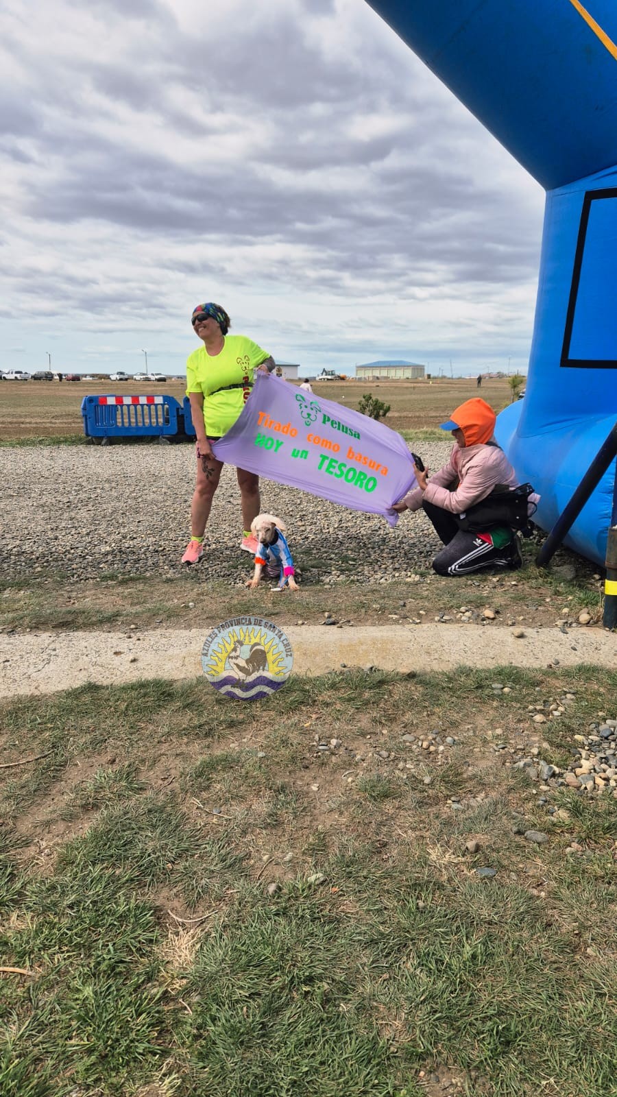 Multitudinaria jornada deportiva en la Policía debut del Canicross Patagónico en Río Gallegos (2)