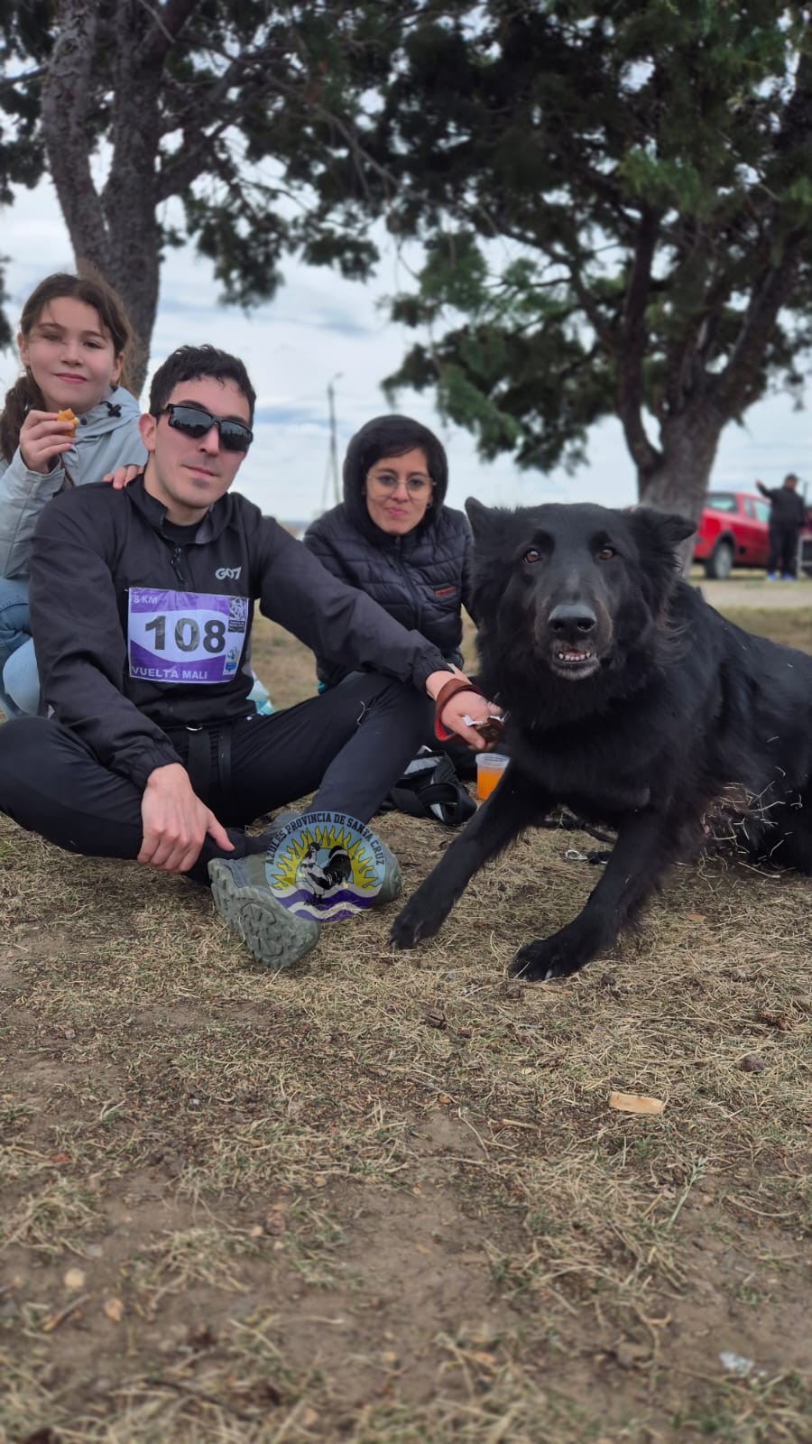 Multitudinaria jornada deportiva en la Policía debut del Canicross Patagónico en Río Gallegos (29)
