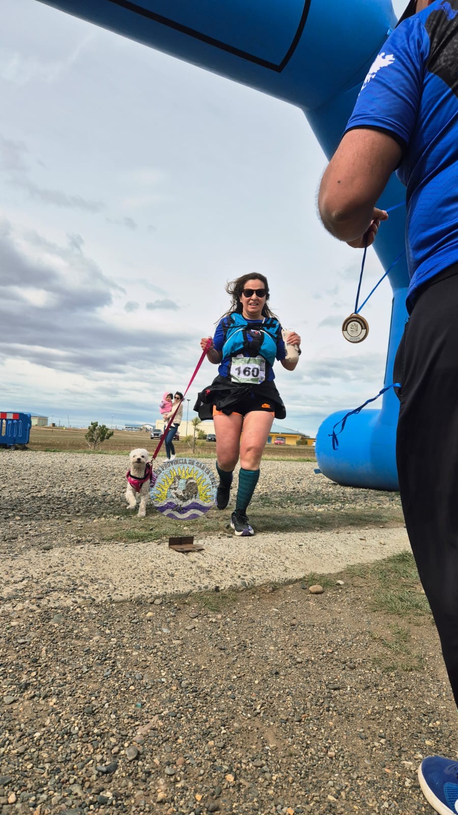 Multitudinaria jornada deportiva en la Policía debut del Canicross Patagónico en Río Gallegos (3)
