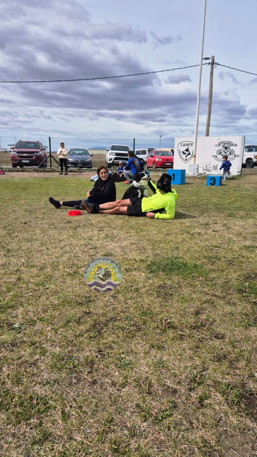 Multitudinaria jornada deportiva en la Policía debut del Canicross Patagónico en Río Gallegos (4)