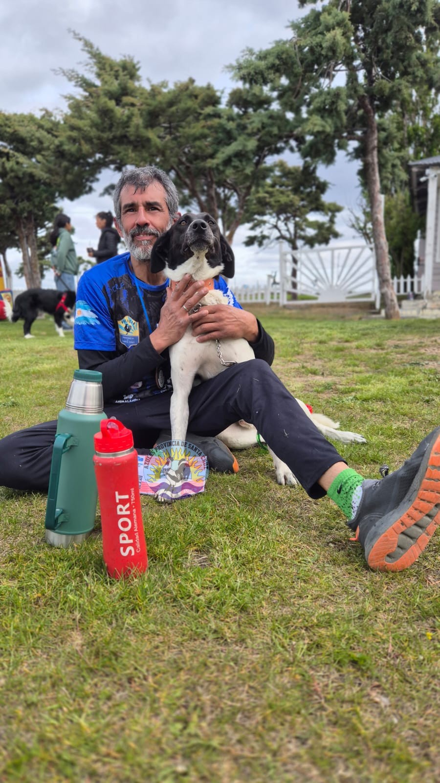 Multitudinaria jornada deportiva en la Policía debut del Canicross Patagónico en Río Gallegos (8)