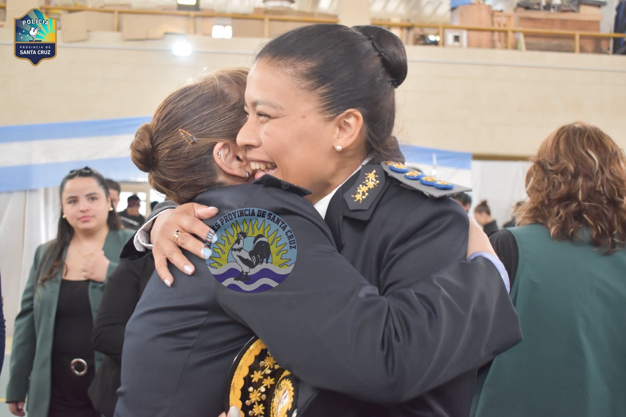 Una mujer lidera por primera vez en una fuerza de seguridad en Santa Cruz (4)