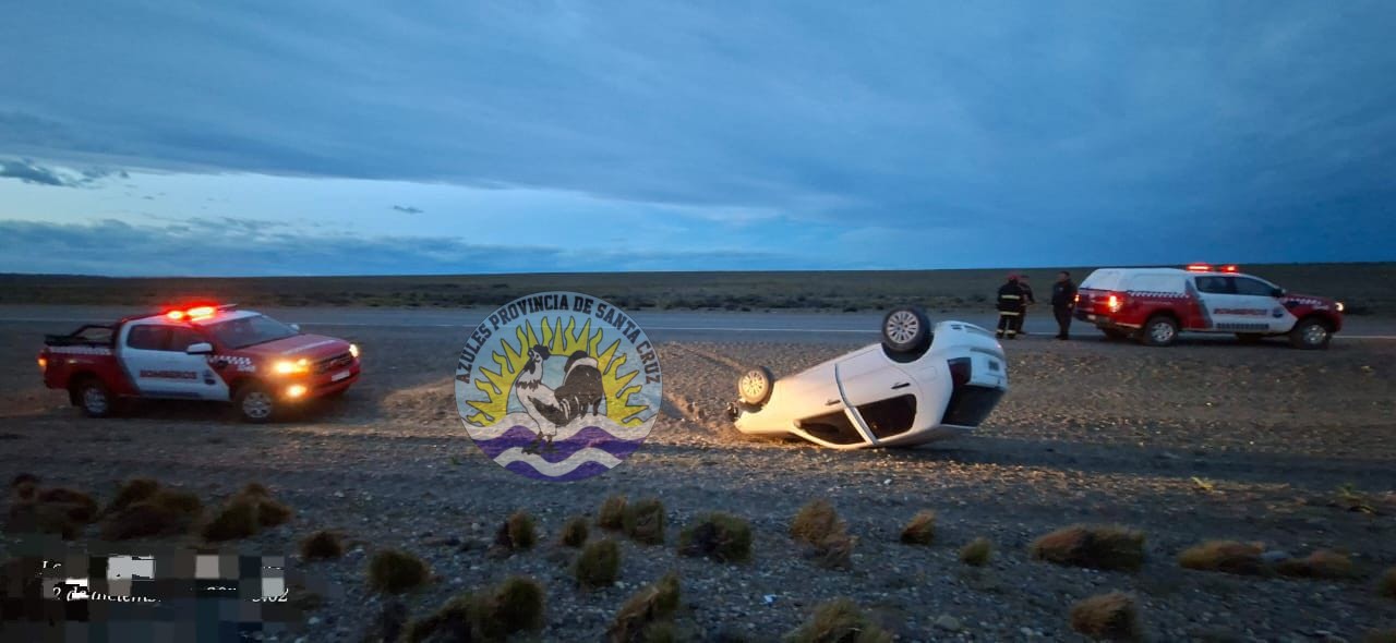 Vuelco sin lesiones en Ruta Nacional N° 3 (2)